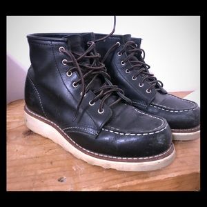 Red Wing Classic 6 inch Moc Toe